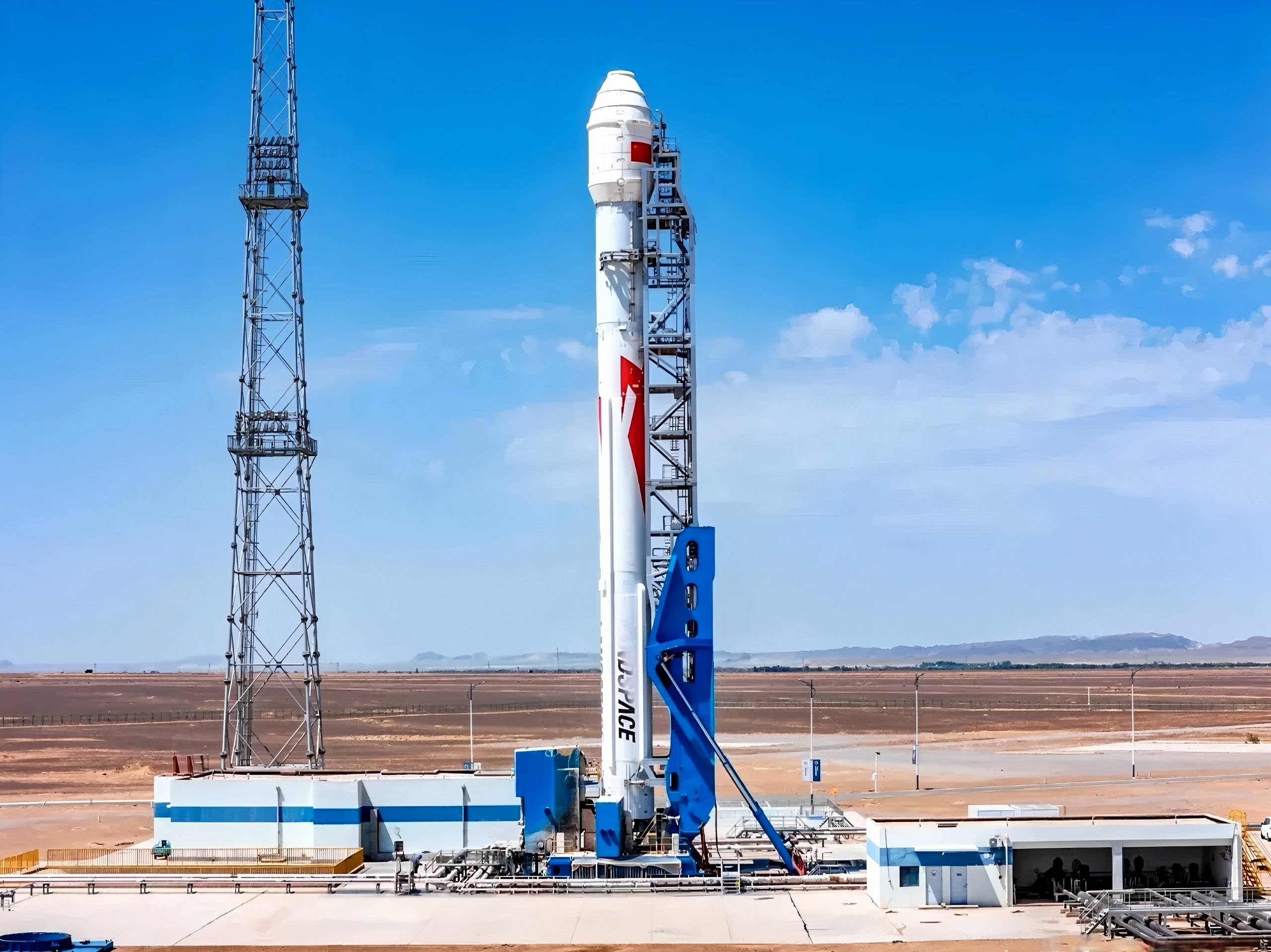 霍芬海姆队员失误频频，遭遇失利连环(足坛名帅埃里克森逝世)